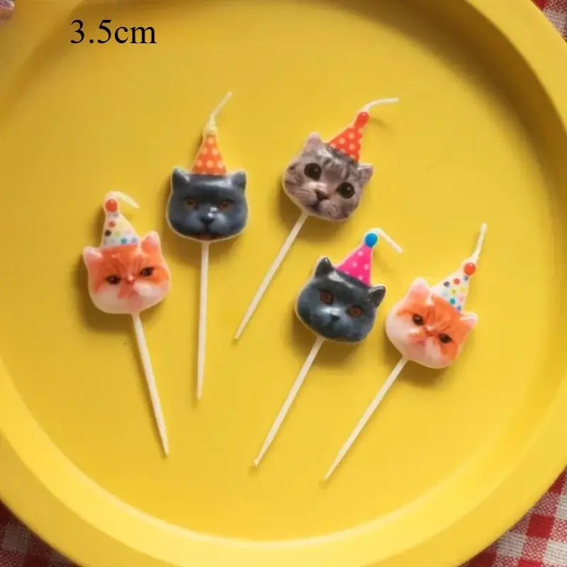 Cat candle